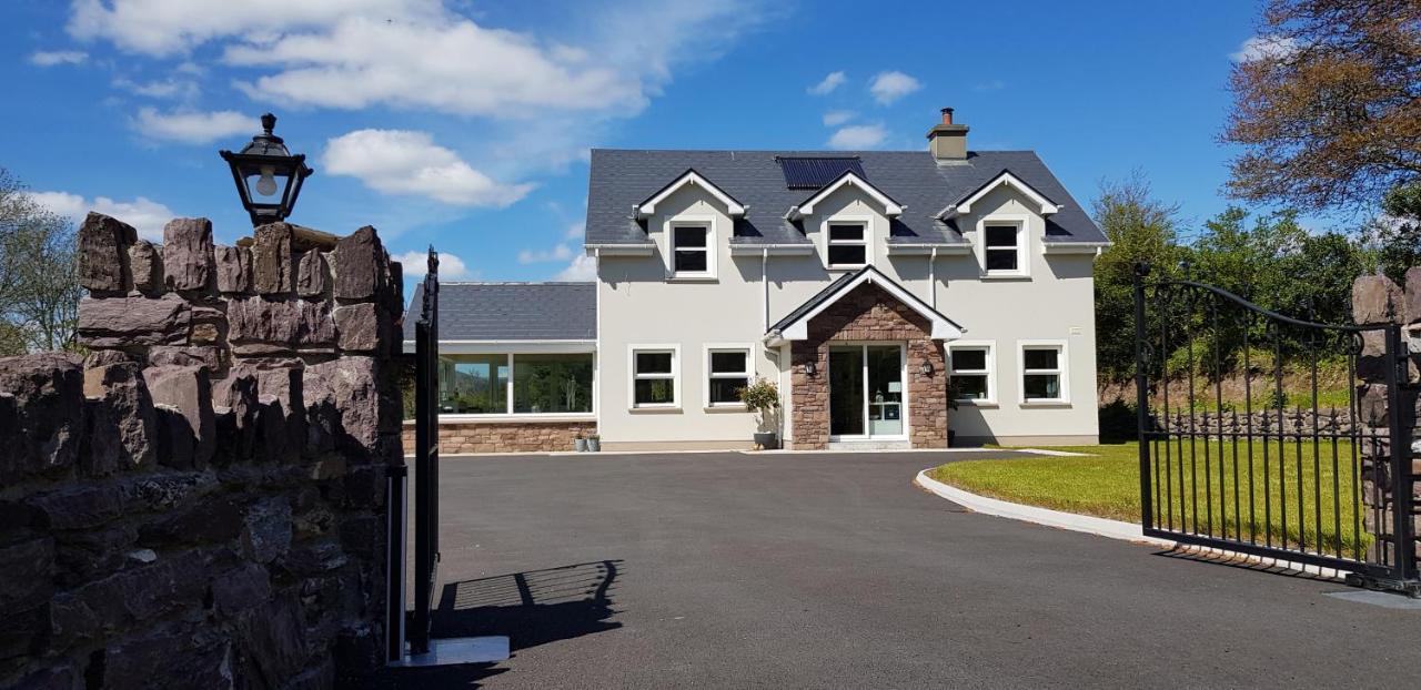 Mountain View Bed & Breakfast, Kenmare, Co. Kerry, Ireland Exterior photo
