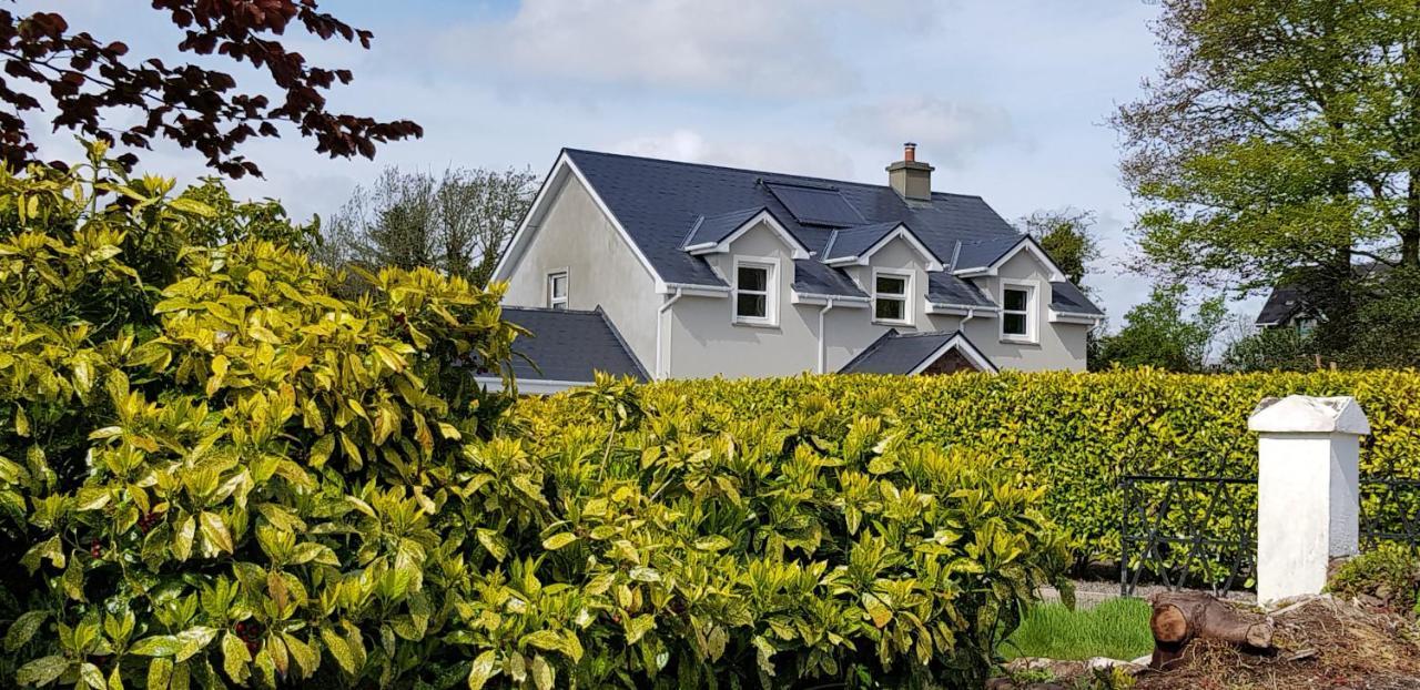 Mountain View Bed & Breakfast, Kenmare, Co. Kerry, Ireland Exterior photo