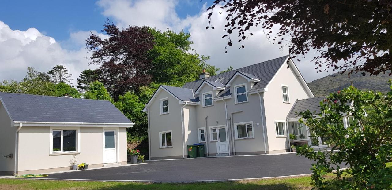 Mountain View Bed & Breakfast, Kenmare, Co. Kerry, Ireland Exterior photo